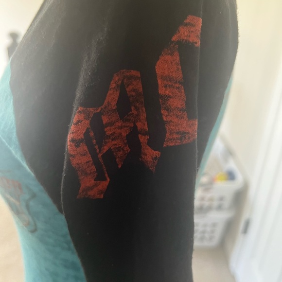 Affliction | Top medium Quarter Sleeve Shirt ... - Picture 6 of 6